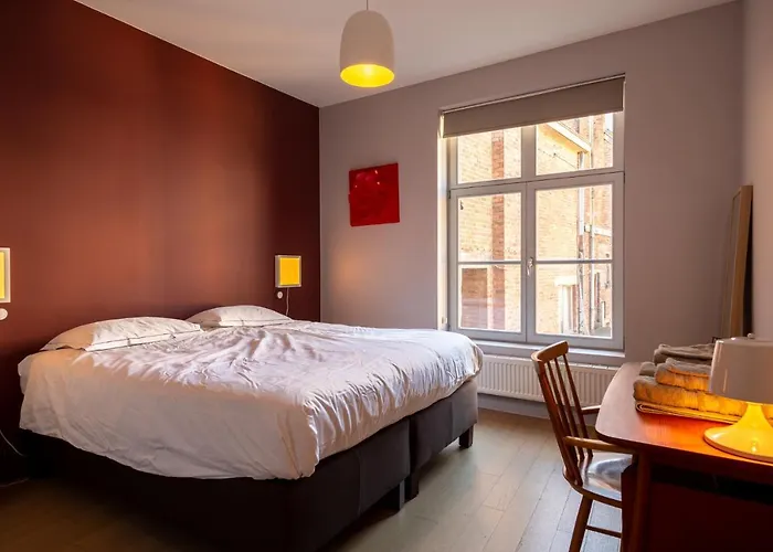 For Four Flat * Gand