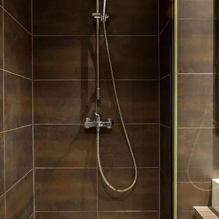 For Four Flat Apartment *